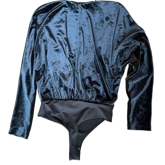 Blue navy velvet long sleeve bodysuit from Dynamite Size Small - Picture 2 of 7